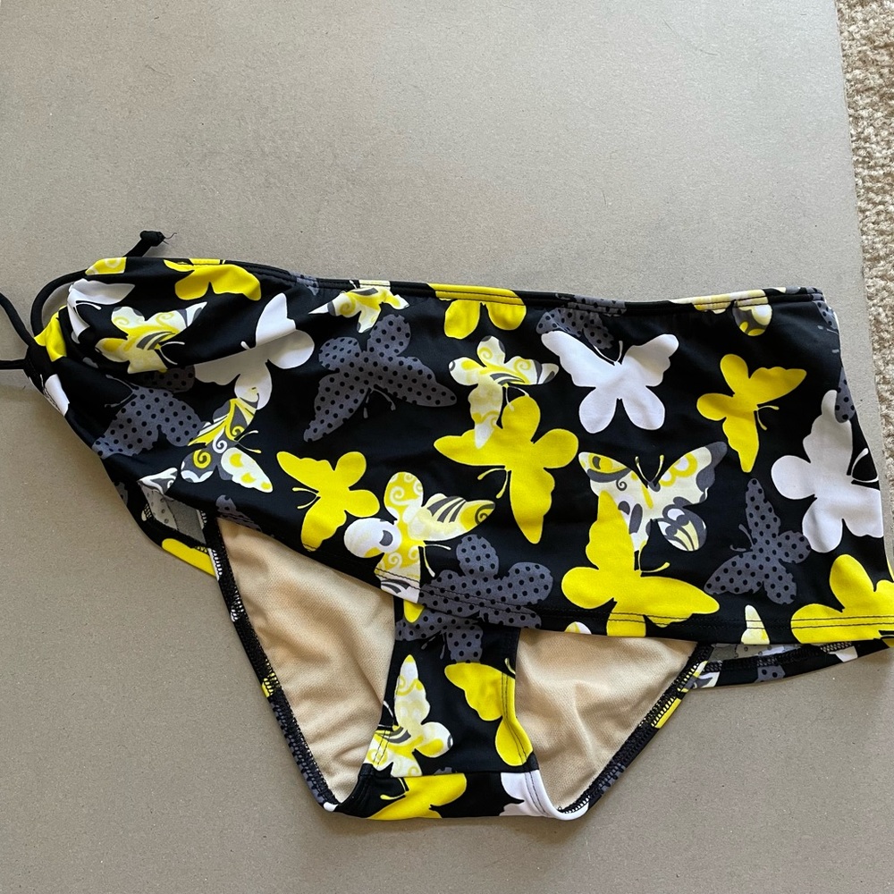 dELiA*s butterfly bikini - Picture 2 of 8